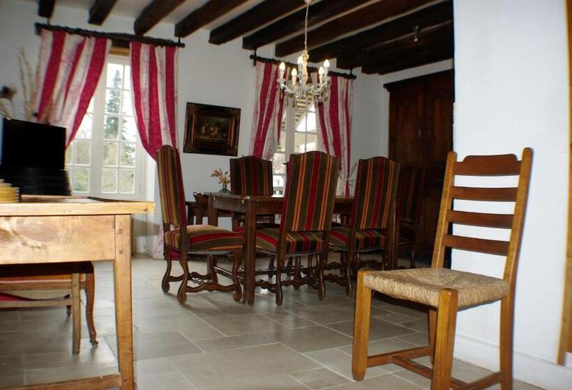 בית, 2 חדרי שינה, Maison D Hôtes Moulin Du Bas Pesé