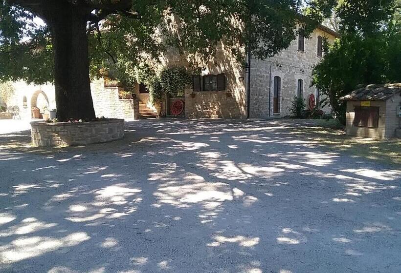 آپارتمان 1 خوابه با چشمانداز باغ, Il Casale Della Quercia