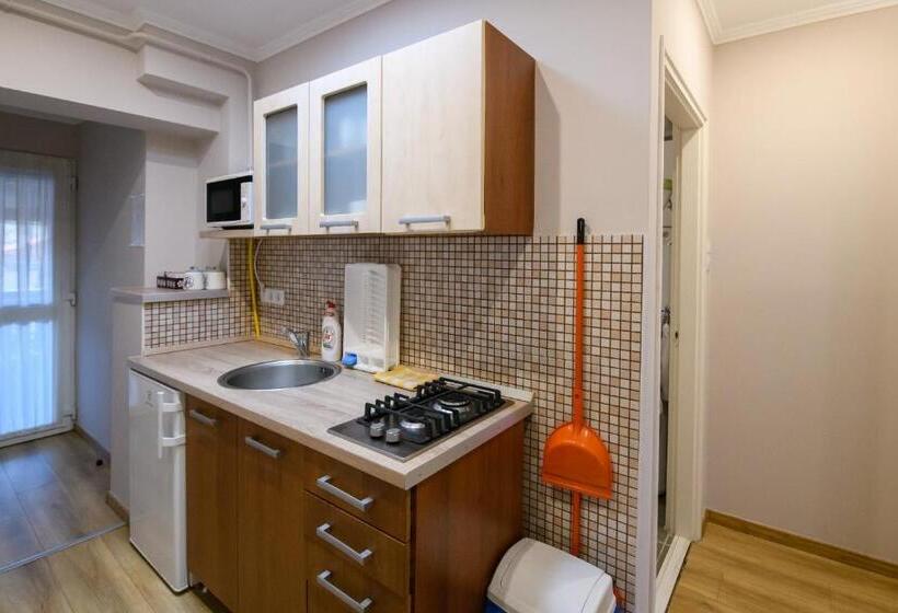 Апартаменты Комфорт 1 Спальня, Jázmin Apartmanház