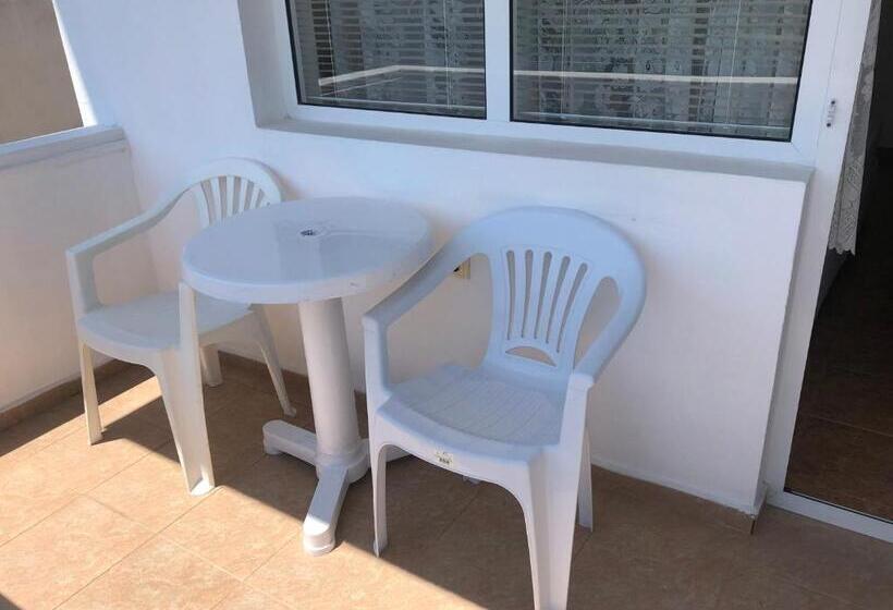 Номер Стандарт с Балконом, Borko Guest House