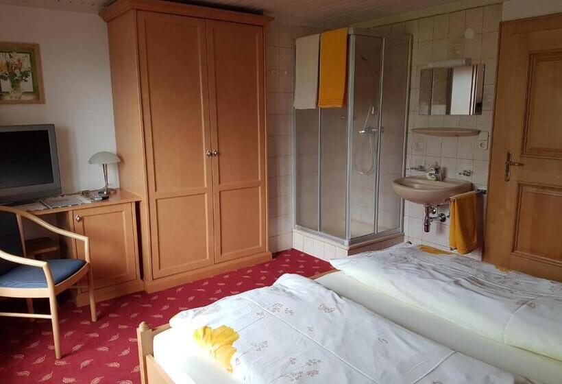 Pokój Standard, Haus Deutinger