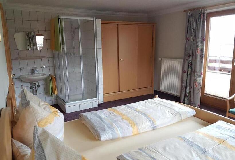 Pokój Standard, Haus Deutinger