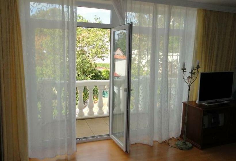 バルコニー付きジュニアスイート, Haus Toskana