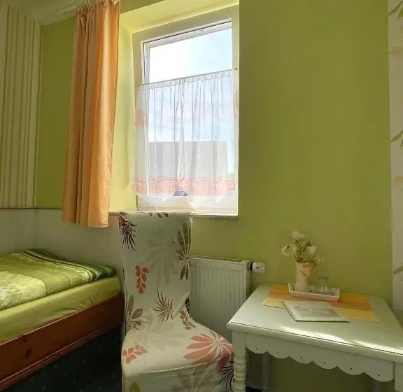 スタンダードシングルルーム, Haus Toskana
