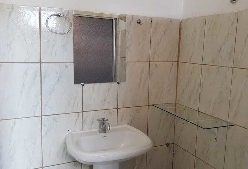 4인용 스탠다드 룸, Pousada Salém