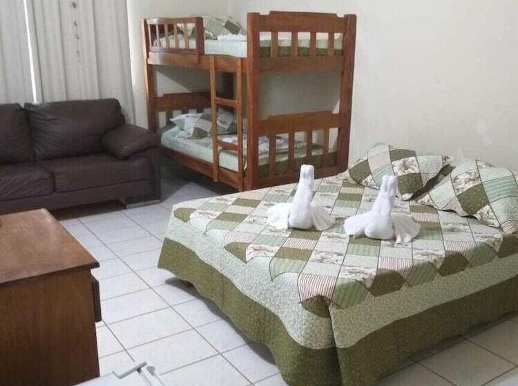 4인용 스탠다드 룸, Pousada Salém