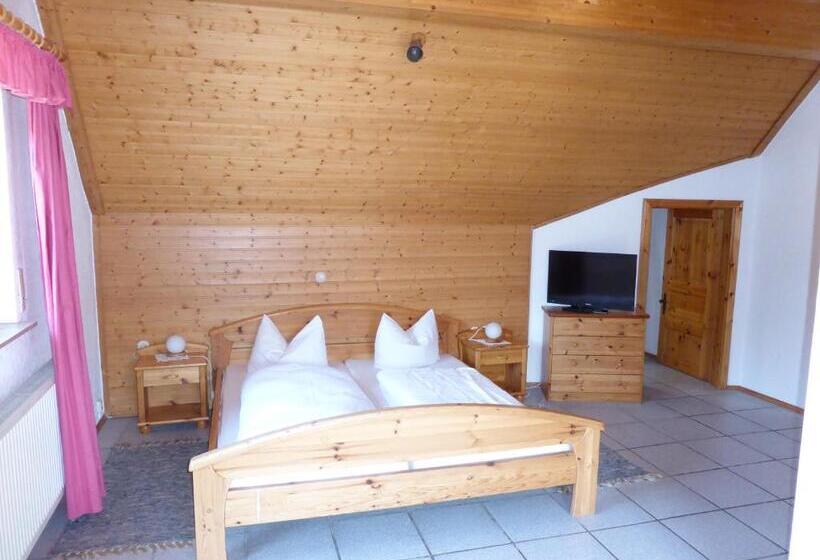 Студия Стандарт, Zum Kaiserwirt