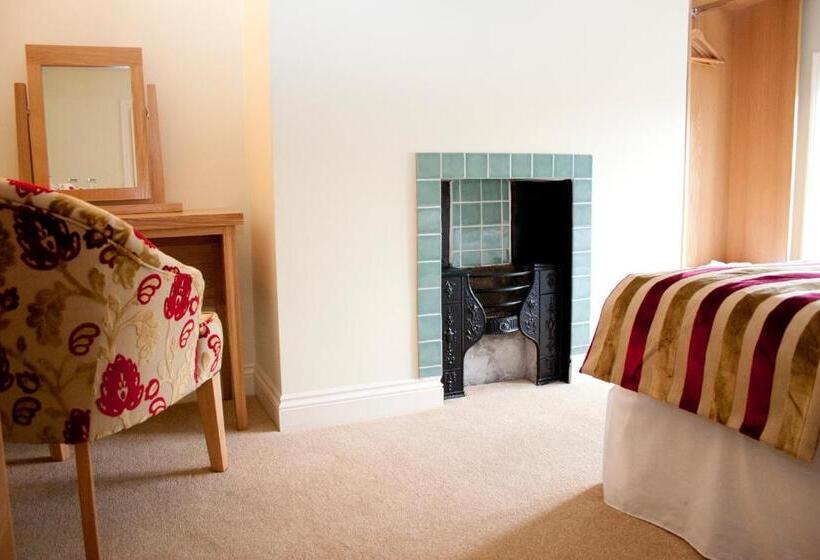 标准间, Kings Arms