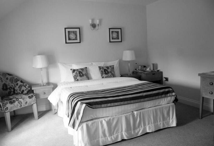 标准间, Kings Arms