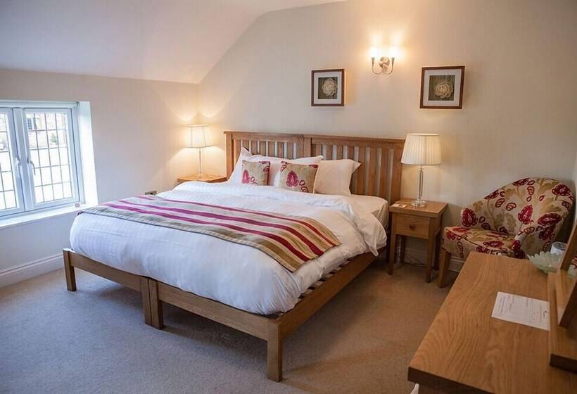 标准间, Kings Arms