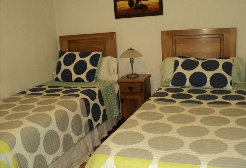 Номер Стандарт, Hostal Casa Familia