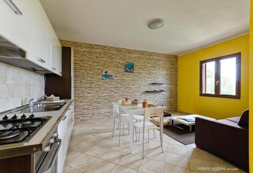 דירת חדר, Residenze L Isola Surf House