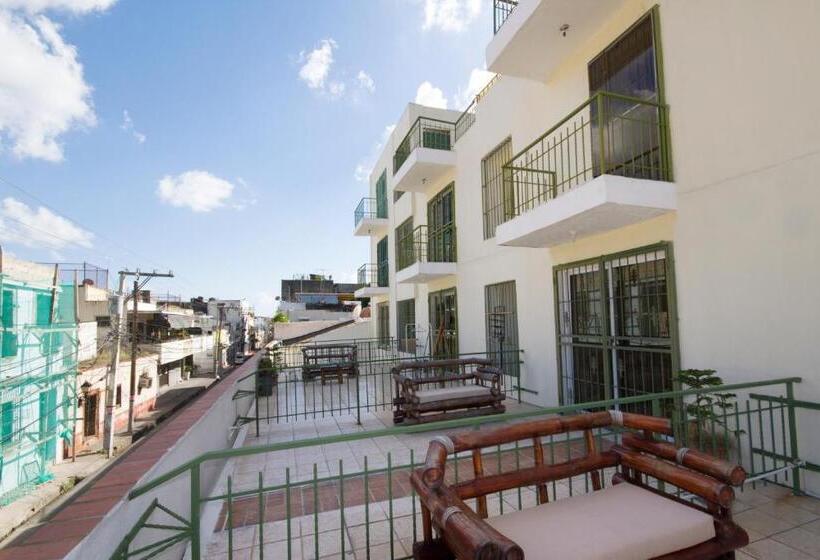آپارتمان 1 خوابه با تراس, Aparthotel Genova