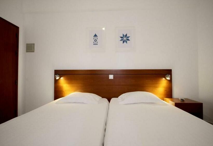 סוויטה עם מרפסת, Hospedaria Buganvilia Alvor