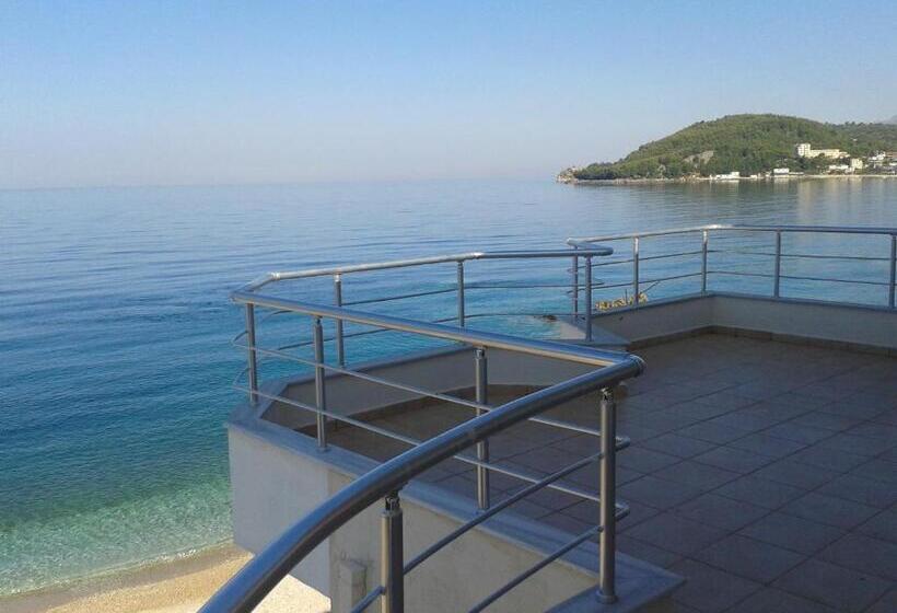 إستوديو قياسى مطل على البحر مزوَّد بشرفة, Magic Ionian Apartments & Rooms