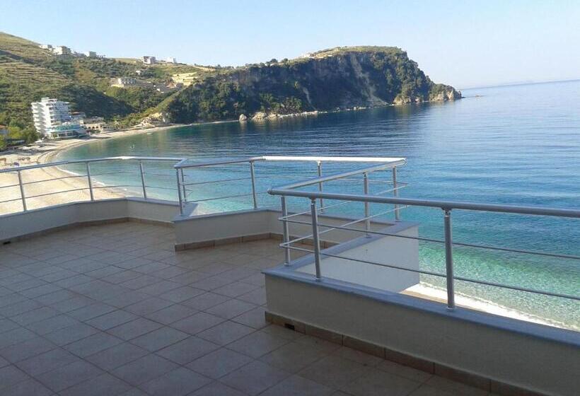 إستوديو قياسى مطل على البحر مزوَّد بشرفة, Magic Ionian Apartments & Rooms