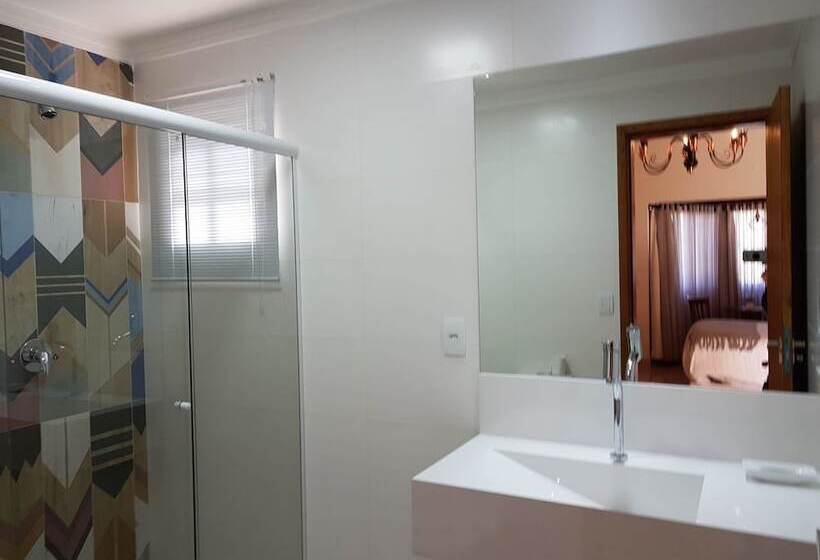 デラックススイート, Pousada Valle Das Flores Monte Verde