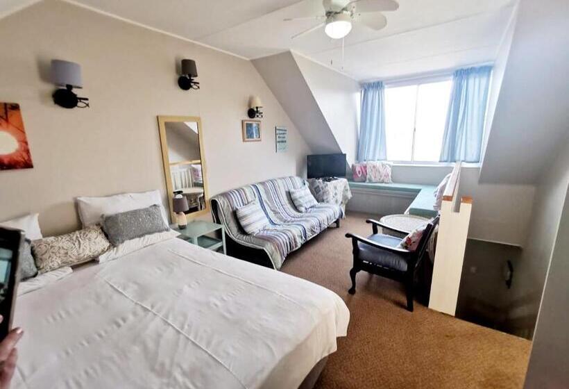 Люкс Вид на Море, The Coelacanth Guest House And Beach Thyme Self Catering