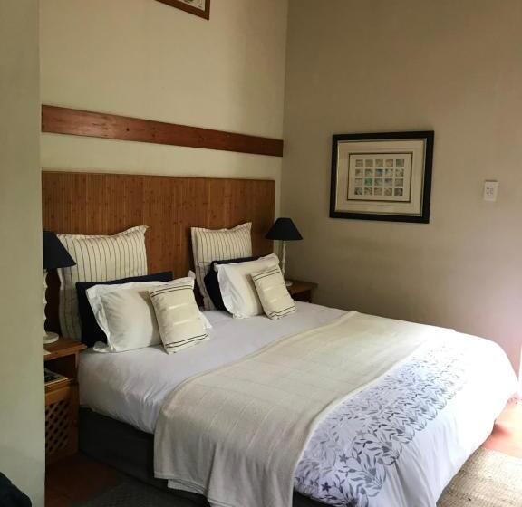 חדר סטנדרט לשלושה, The Retreat At Groenfontein