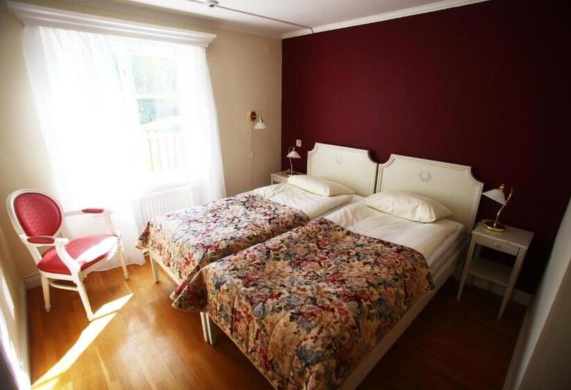 Номер Стандарт, Nyhyttans Kurort