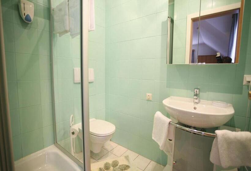 Номер Стандарт, Gästehaus Hobelleitner