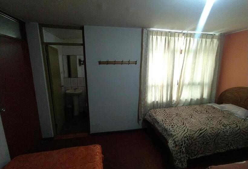חדר סטנדרט לשלושה, Waikycha Hostal