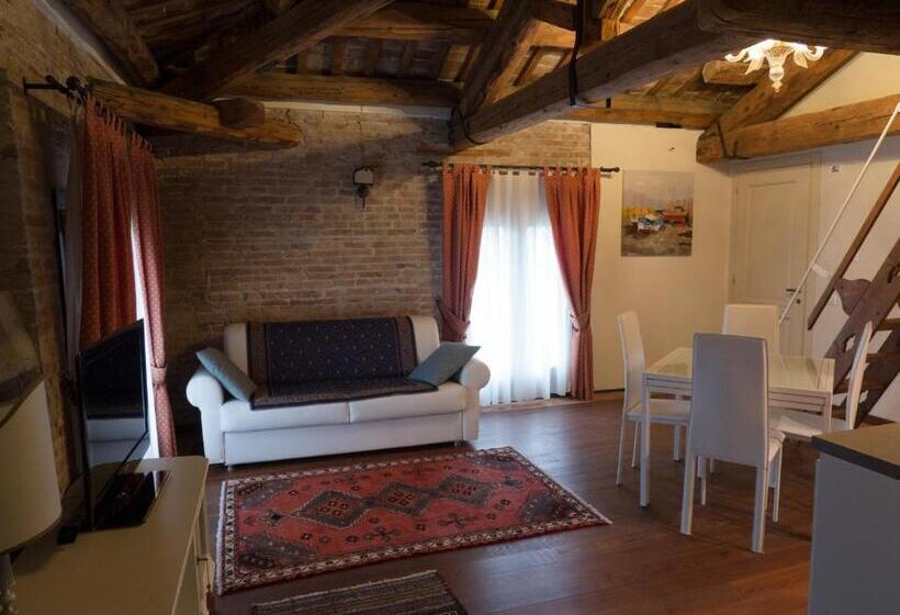 带河湖景观的套房, Agriturismo Villa Anconetta