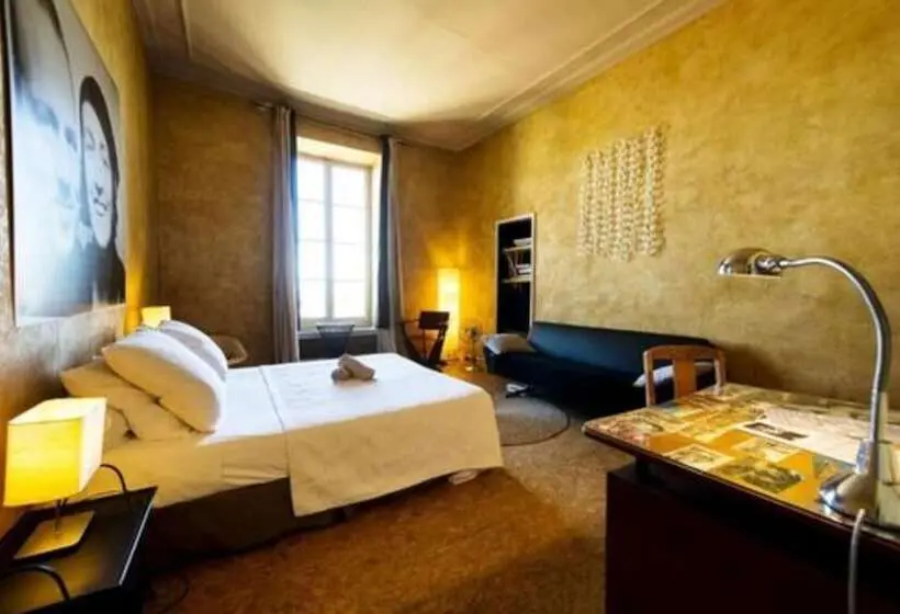اتاق استاندارد, Castel Pierre Lisse