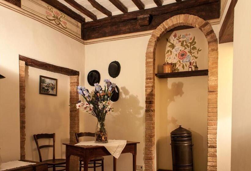 标准间, Anna Camere