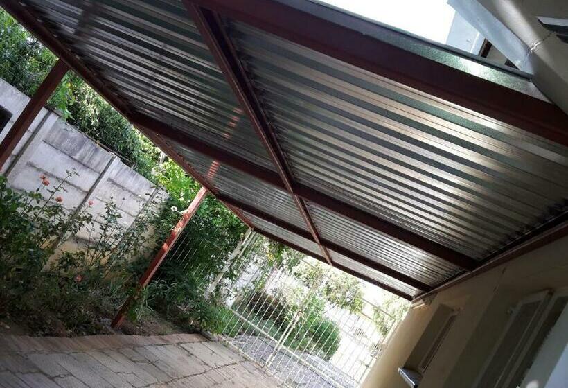اتاق استاندارد, Heila & Glen S Cottage