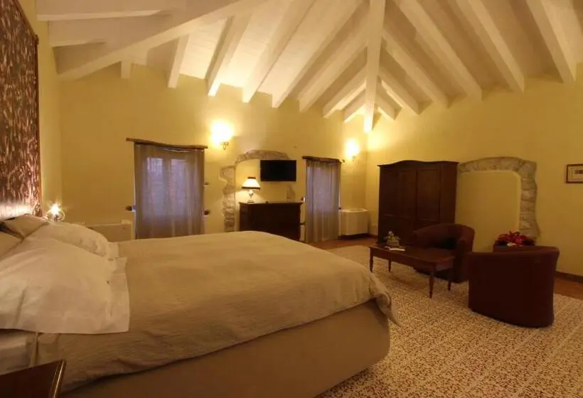 デラックスルーム, Scardalano Resort