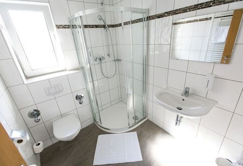 חדר סטנדרט, Heilbronner Pension Am Schonen Theater