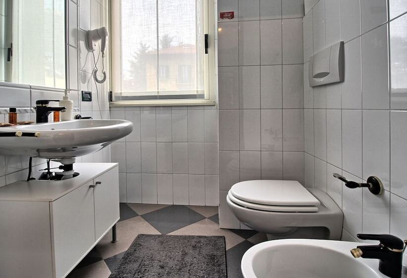 اتاق استاندارد سه نفره, Casa Aurora Self Catering Studio Como Vacanze