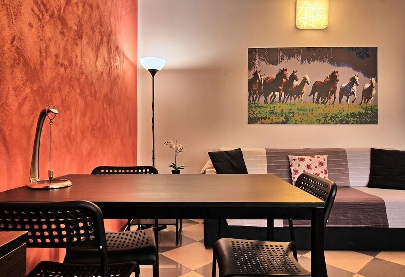 اتاق استاندارد سه نفره, Casa Aurora Self Catering Studio Como Vacanze