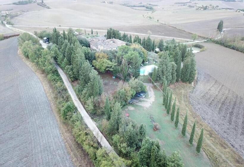 اتاق استاندارد سه نفره, Agriturismo La Torre Di Monsindoli