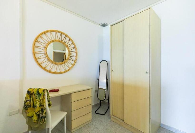 海の見える１ベッドルームアパートメント, La Meridiana