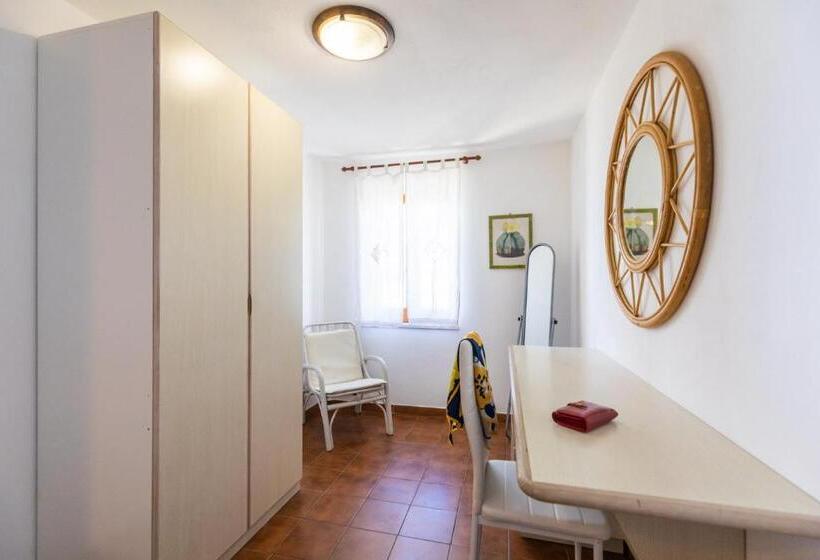 海の見える１ベッドルームアパートメント, La Meridiana