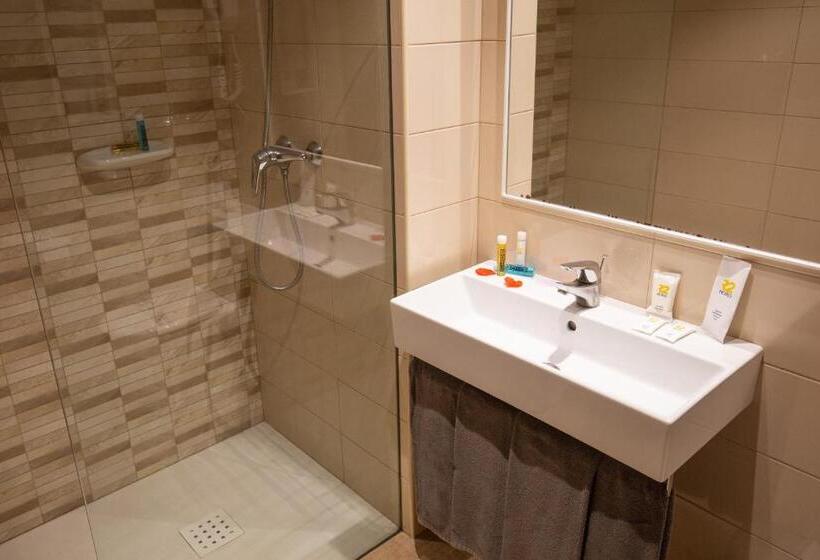 침실 1개 바다 전망 아파트, R2 Cala Millor