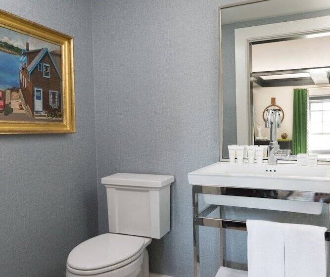 غرفة ديلوكس, The Merchant