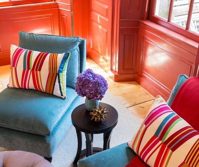 غرفة ديلوكس, The Merchant