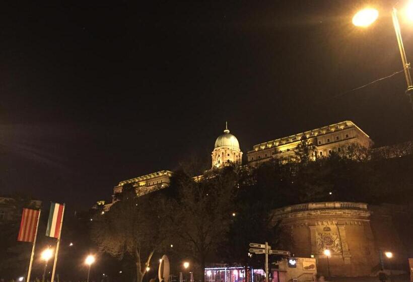 デラックスルーム, Balance Green Door 7