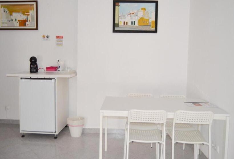 Семейный Номер, Bjb   Alojamentos