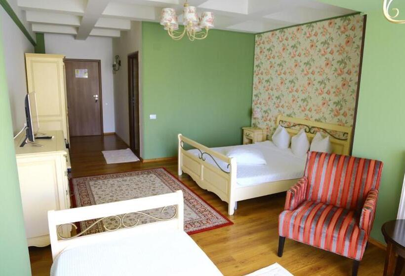 Triple Room Sea View, Boutique Vila White Duchess