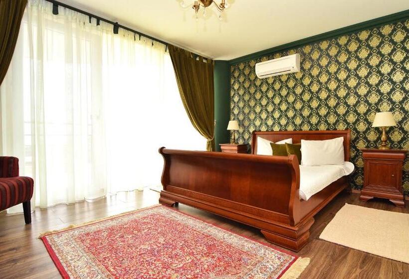 اتاق استاندارد با بالکن و چشم‌انداز دریا, Boutique Vila White Duchess