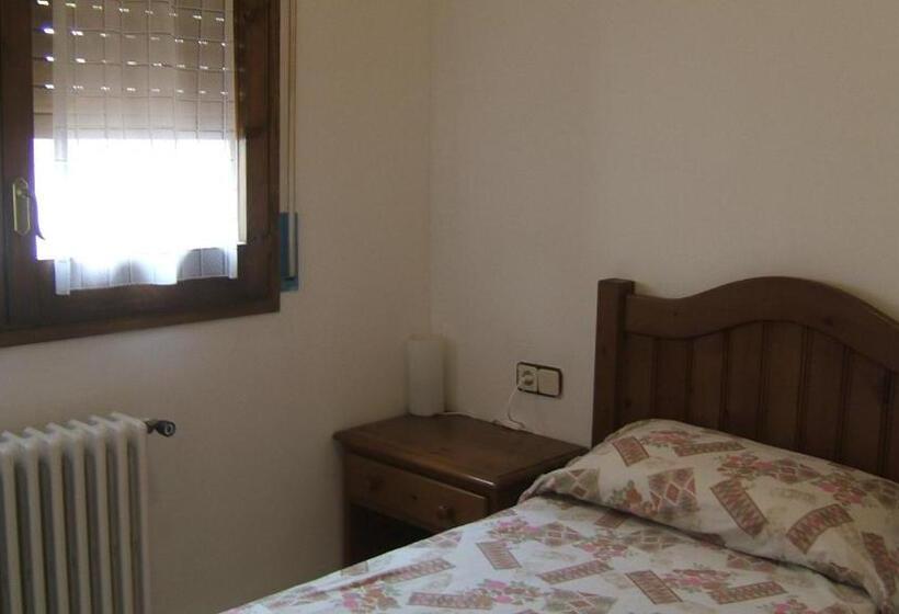 Номер Стандарт Индивидуальный, Hostal L'esquella
