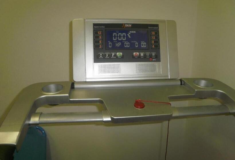 اتاق استاندارد چهار تخته, Guest House Erika