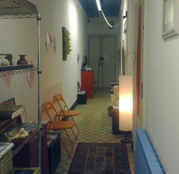 اتاق استاندارد سه نفره, Guest House Erika