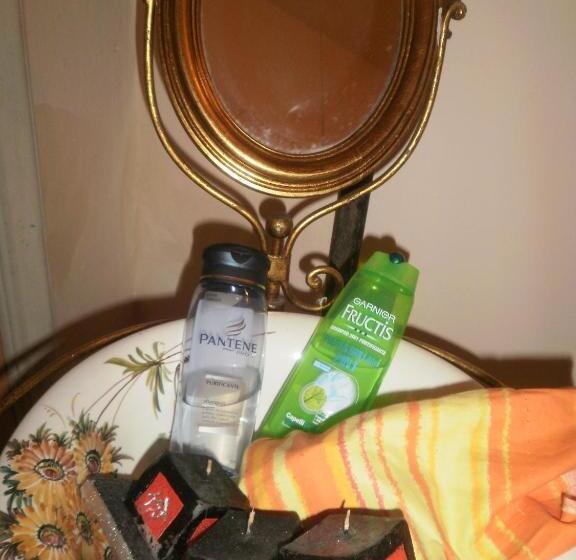 غرفة قياسية ثلاثية, Guest House Erika
