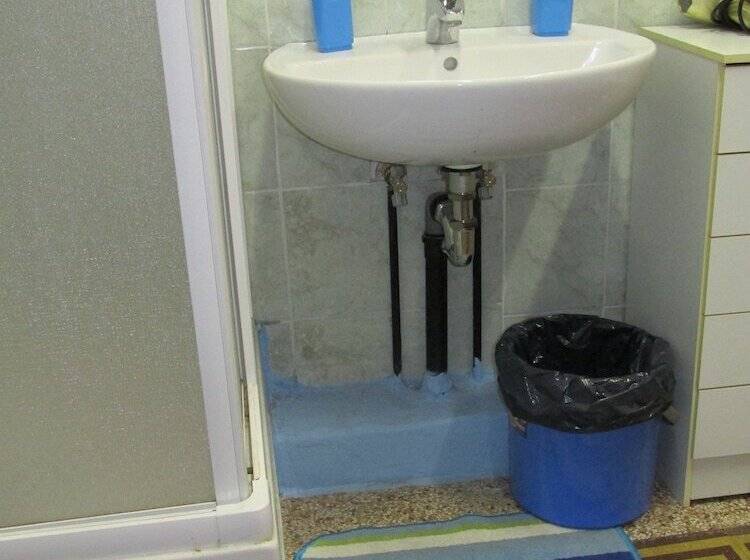 اتاق استاندارد چهار تخته, Guest House Erika