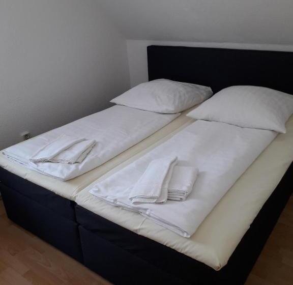 Апартаменты 3 Спальни, Ferienpark Tannenbruchsee